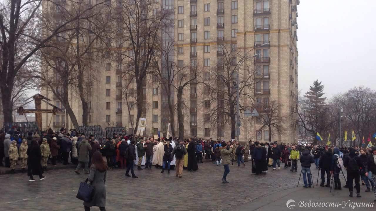 На Аллее Небесной сотни почтили память жертв Евромайдана (Видео)