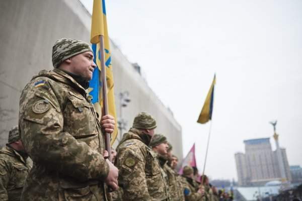 В Киеве прошло шествие участников битвы под Дебальцево