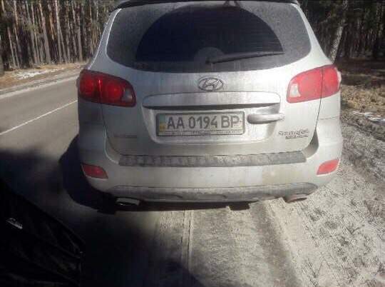 На Киевщине агрессивный полковник напал с оружием на водителя 