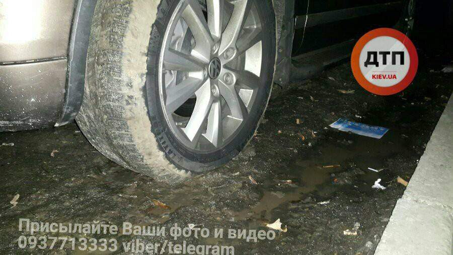 В Киеве обнаружен очередной "мастер парковки" (Фото)