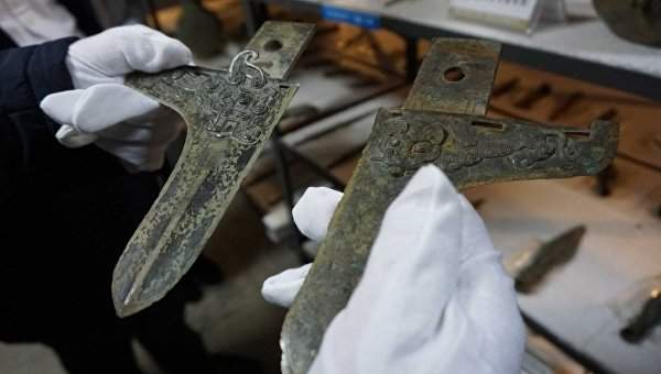Археологи из Китая обнаружили предметы, которым уже более 2 тысяч лет  
