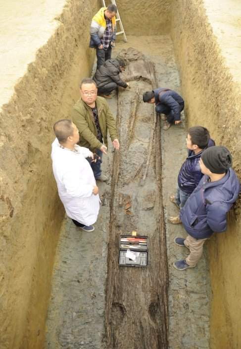 Археологи из Китая обнаружили предметы, которым уже более 2 тысяч лет  