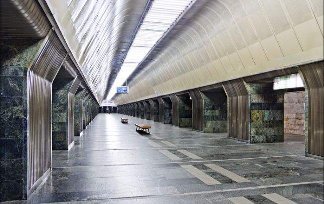 В столице на станции метро "Дворец спорта" произошло кратковременное задымление