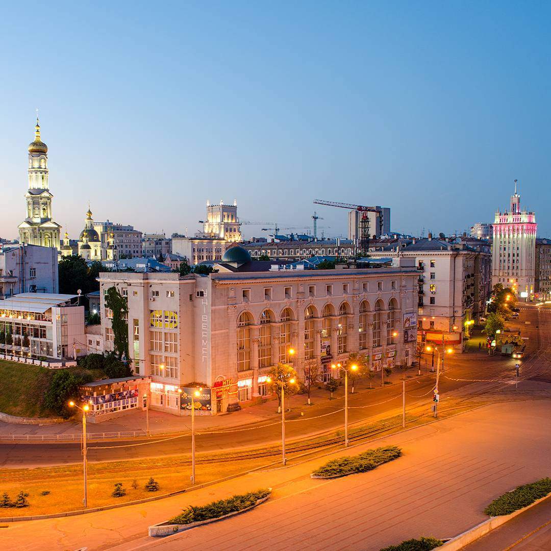 Чудесная жизнь ночного Харькова (Фото)