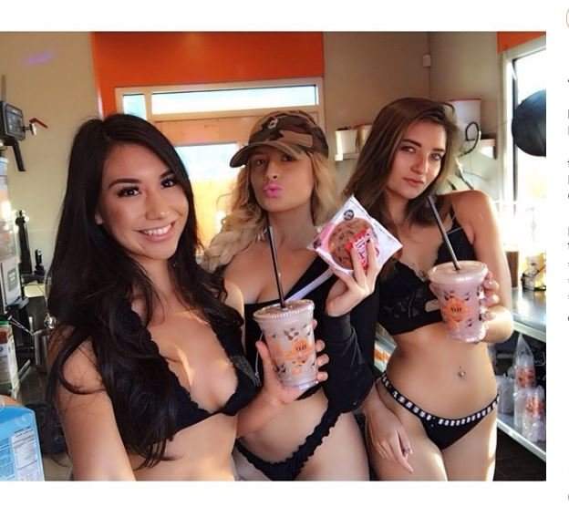 Кофейня в Аризоне прославилась на весь мир благодаря баристам в бикини (фото)