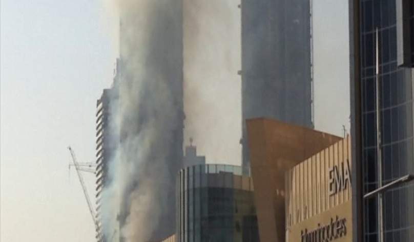 В Дубае горит строительная площадка: город в дыму (фото)