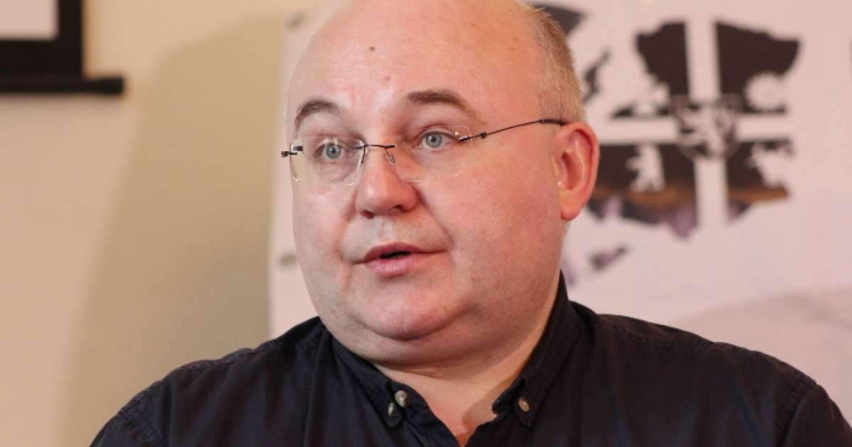 Прокуратура откроет дело против "активистов" сорвавших заседание круглого стола по проблемам нацменьшинств в Черновцах