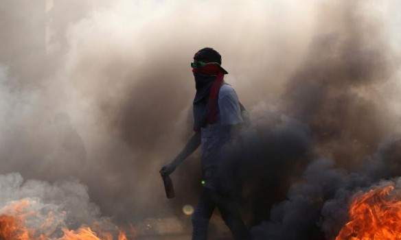 Столкновения в Венесуэле: во время протеста был застрелен 13-летний подросток 
