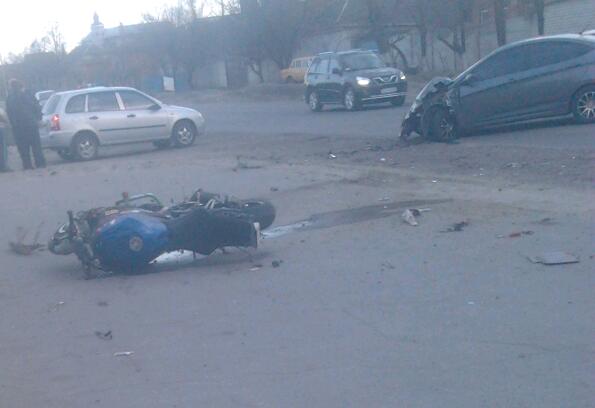 ДТП в Харькове, человек попал в реанимацию