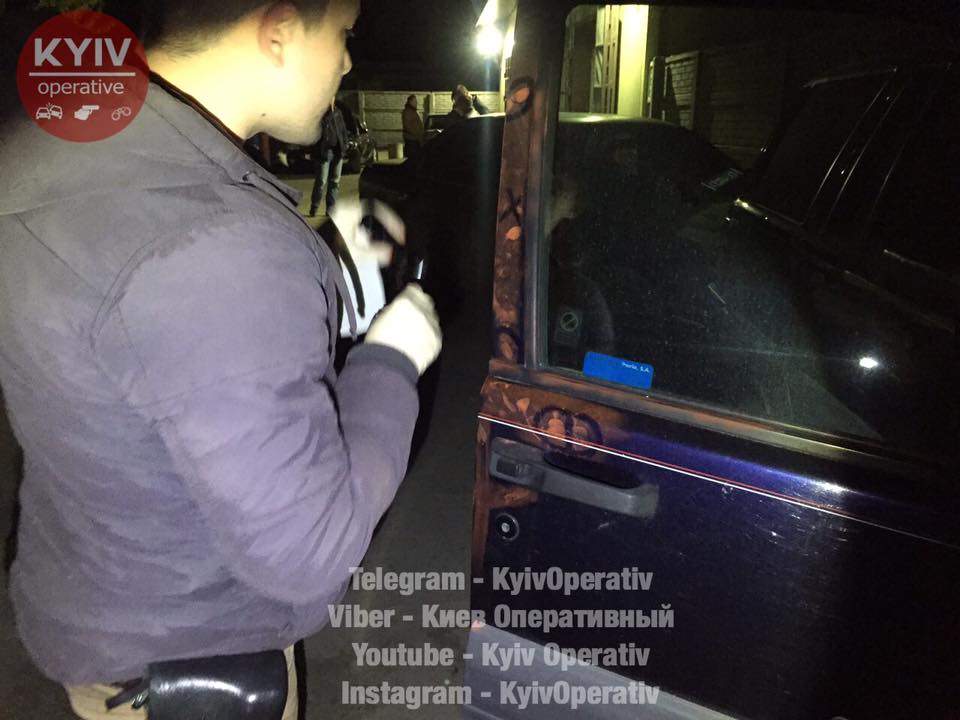 В Киеве пьяный автоугонщик-неудачник умудрился  разбить 4 машины (Видео, Фото)