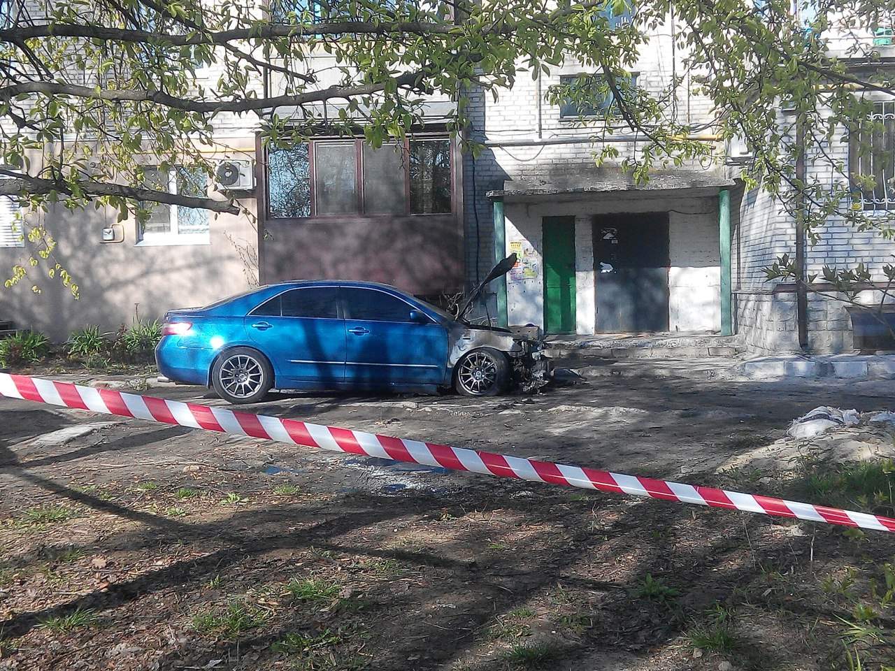 В Харькове спалили машины прокурора и его жены (Фото)