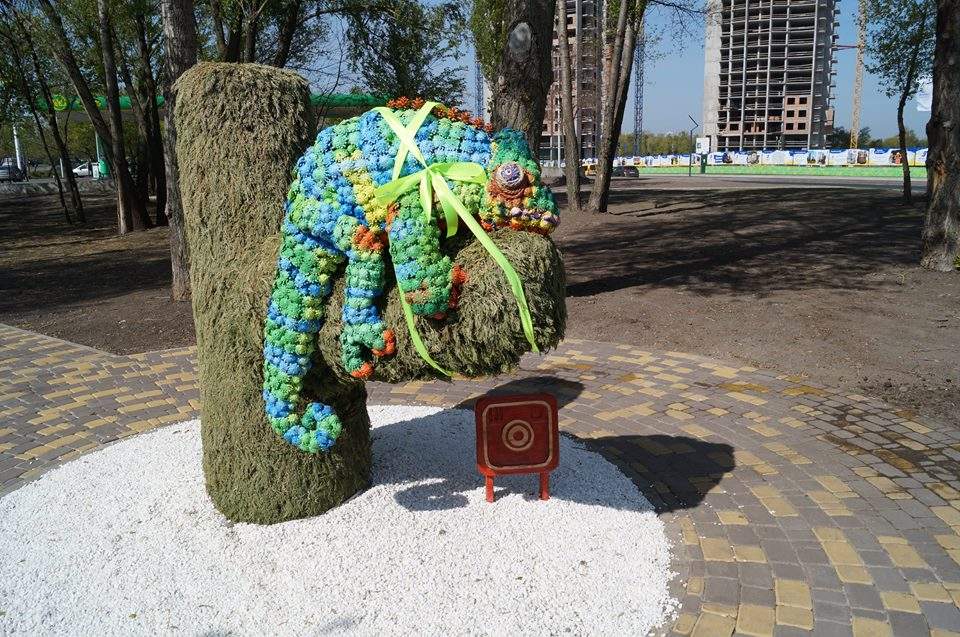 Гостей «Евровидения» в Киеве будет встречать разноцветный  хамелеон (фото)