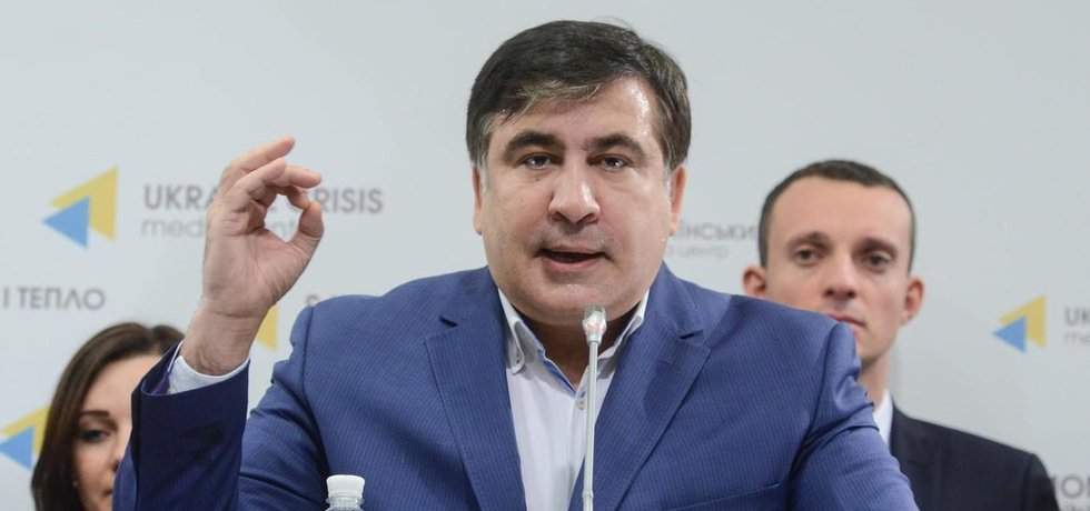 Скандал в эфире: Саакашвили нагрубил женщине-депутату за обвинения в адрес грузин (видео)