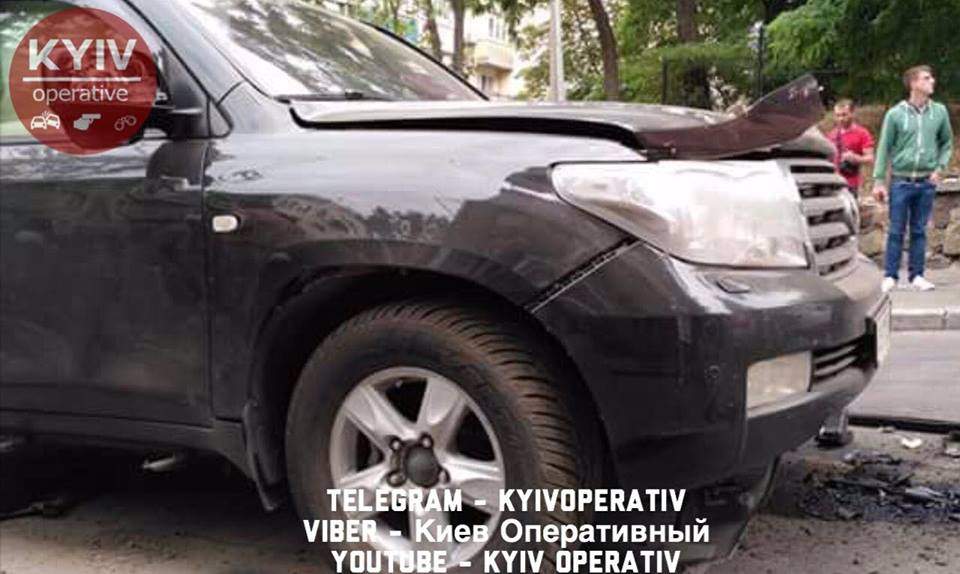 Во взорвавшемся авто в центре столицы находился владелец севастопольских дач