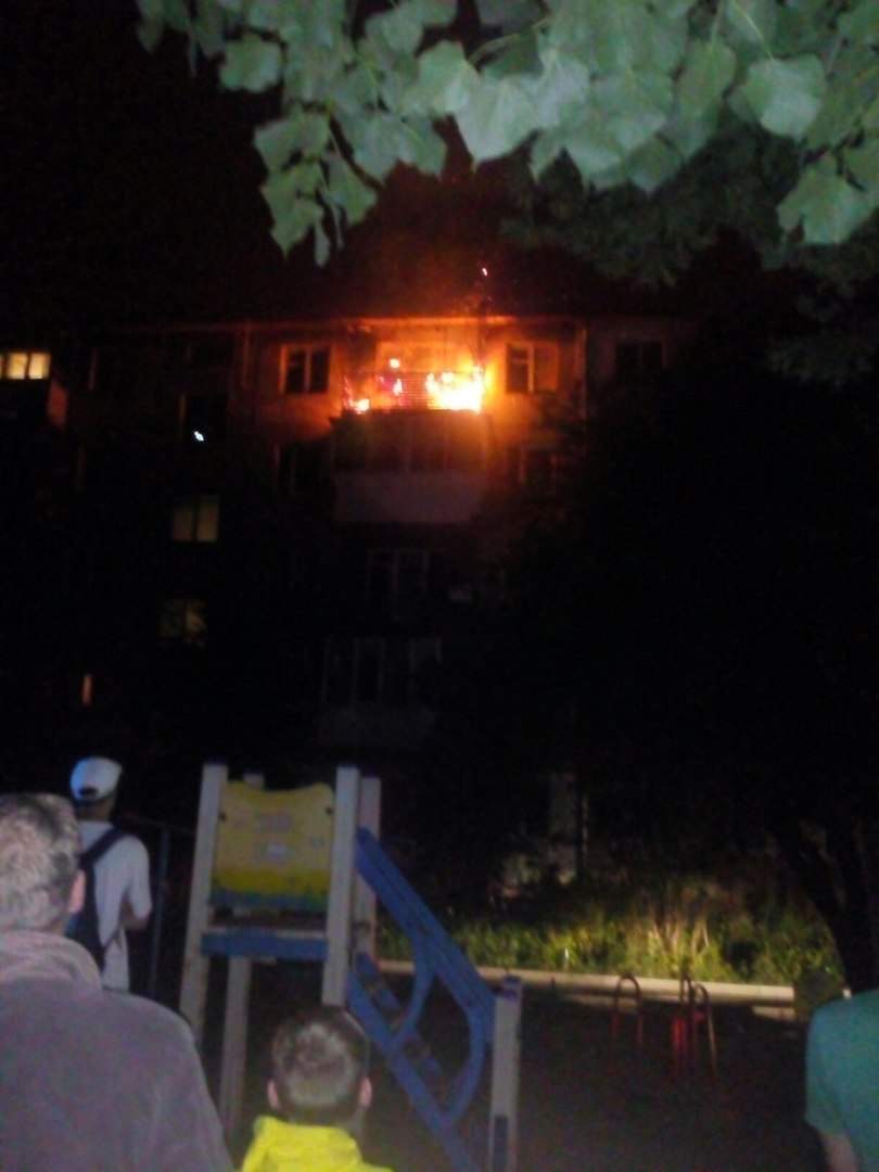 Во Львове в результате пожара в многоэтажке эвакуировали всех жильцов (фото)