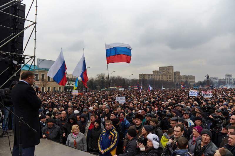 Добкин показал фото с митинга 2014 года в Харькове (Фото)