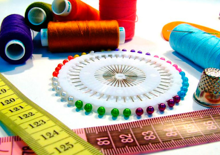 Большой выбор качественной швейной фурнитуры: оптовые поставки по Украине