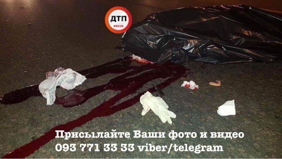 В Киеве маршрутка насмерть сбила пьяного пешехода (Фото)