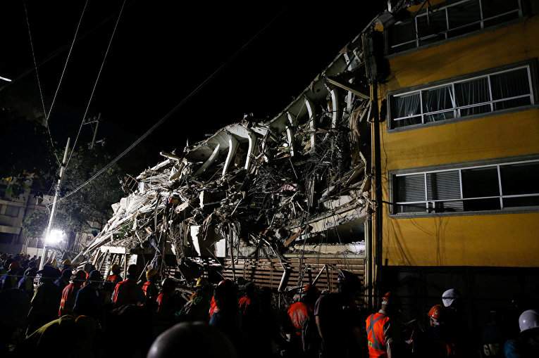 Мощное землетрясение в Мексике: Власти объявили трехдневный траур (Фото)