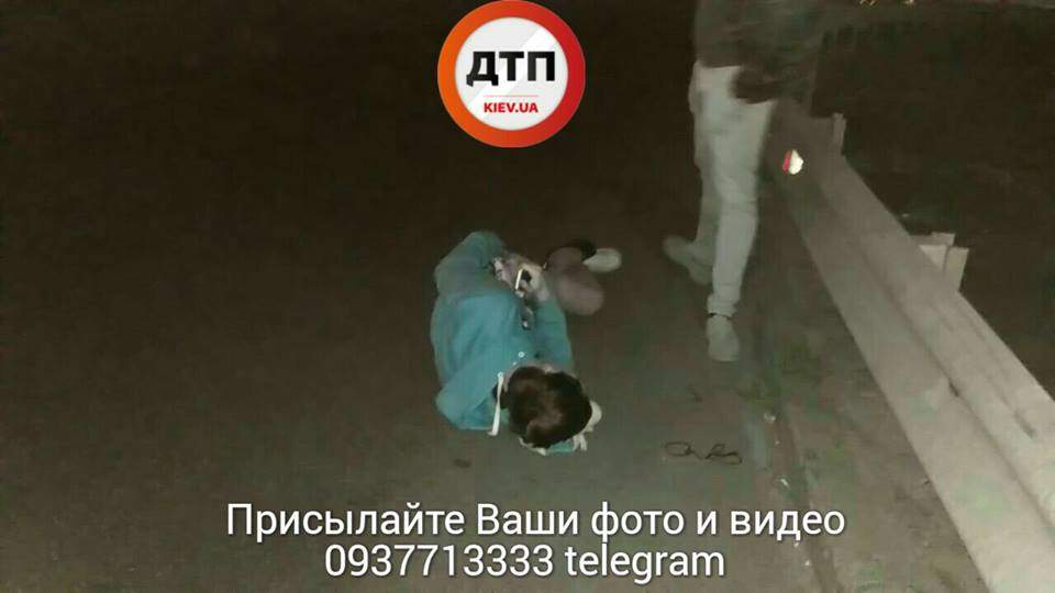 Невнимательный киевлянин угодил под колеса авто (Фото) 