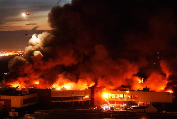 Шокирующие кадры масштабного пожара в Подмосковье (Фото) 
