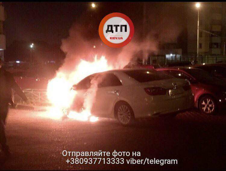 В столице загорелось авто МВД (Фото)
