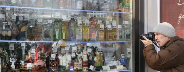 Киевсовет окончательно принял решение запретить продажу спиртного в МАФах