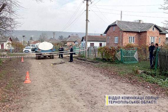 На Тернопольщине молоковоз задавил 10-летнего велосипедиста (фото)