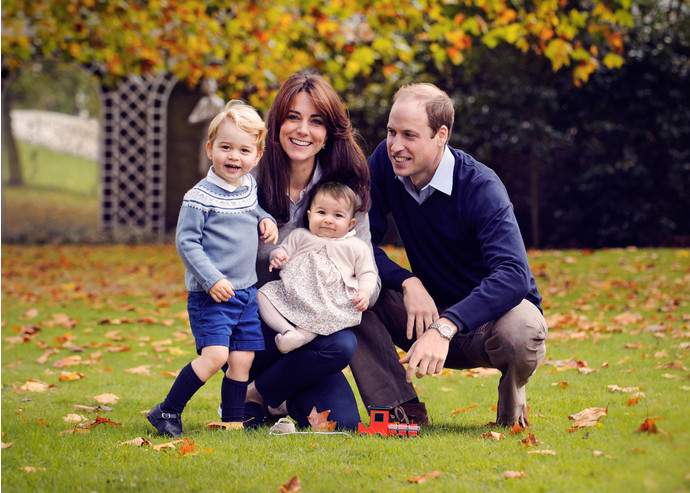 СМИ: Герцогиня Кейт Миддлтон беременна двойней