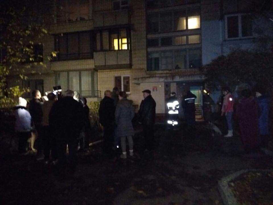 В одной из многоэтажек Киева прогремел взрыв, есть жертвы