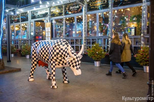 Главная улица Одессы готова к Новому году (Фото)
