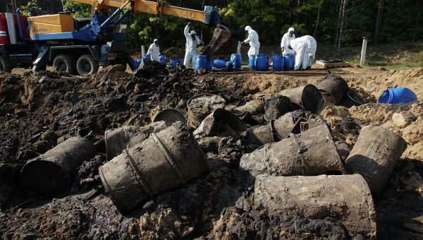 Токсические отходы из днепропетровского ядомогильника оказались в Киевской области