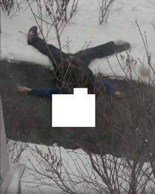 В Киеве пенсионер разбился при падении с большой высоты (фото)