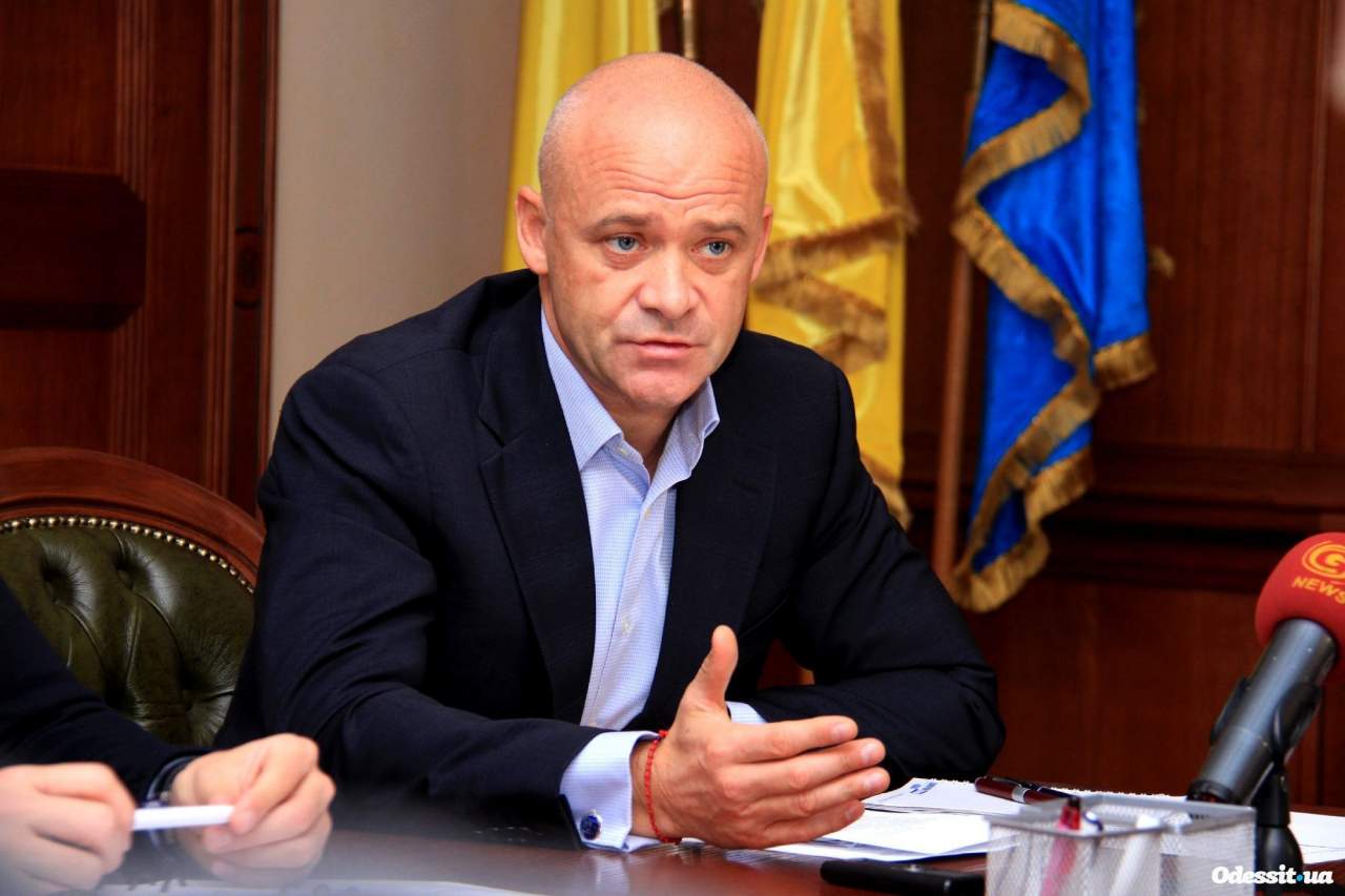 Мэр Одессы Труханов почти месяц не появляется в Украине