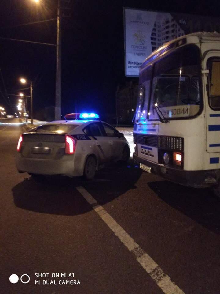 Во Львове остановили нетрезвого водителя автобуса (Фото) 
