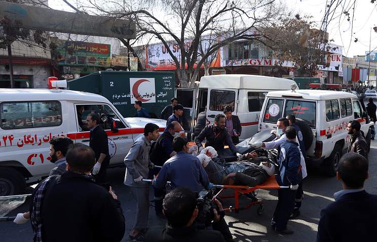 Число жертв в результате кровавого теракта в Кабуле возросло до 95 человек