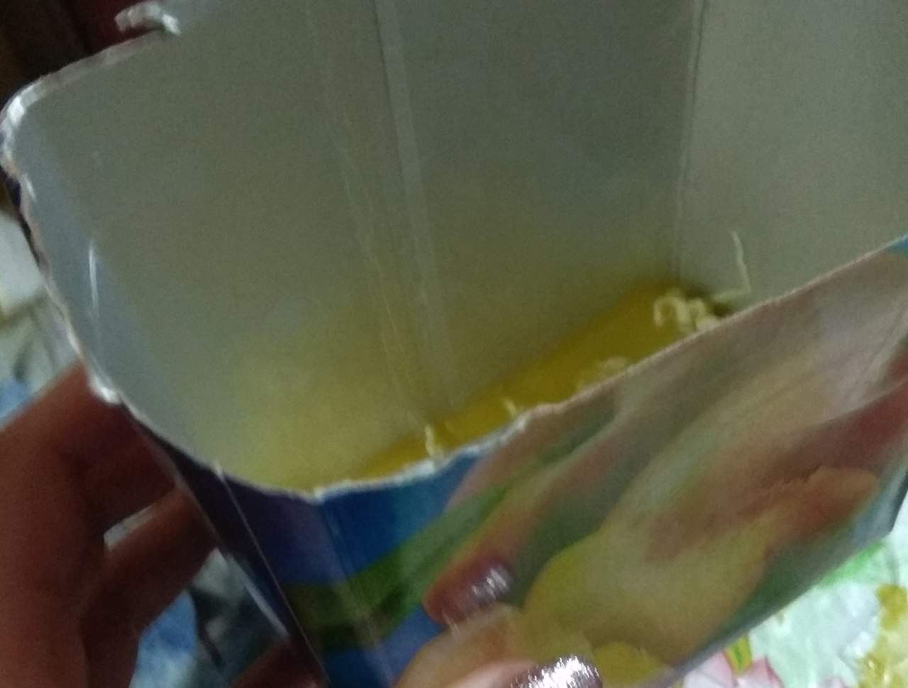 Харьковчанка обнаружила макароны на дне упаковки сока 
