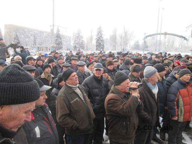 В Запорожье вышли на акцию протеста военные пенсионеры (Фото)