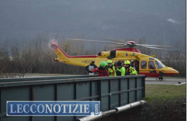 В Италии в результате схода снежной лавины погибли два альпиниста (фото)