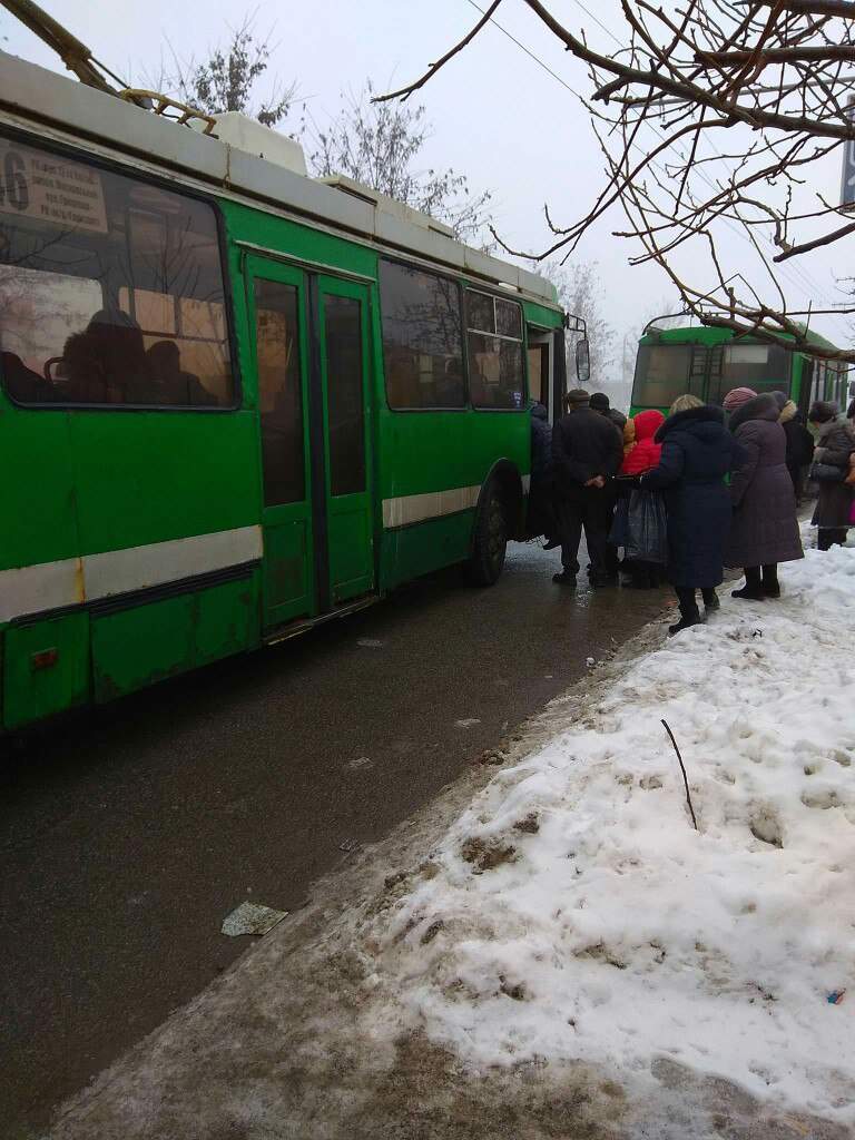 "Разваливается на ходу": харьковчане ужаснулись состоянием общественного транспорта (фото)