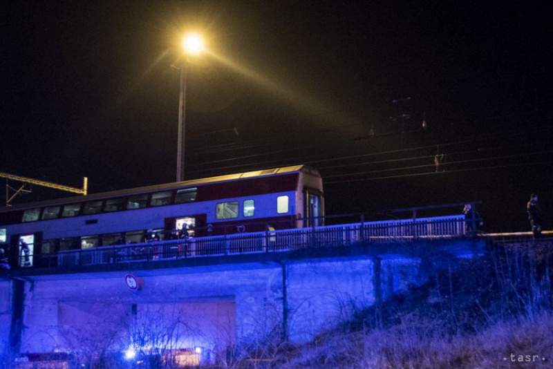 Жертвами железнодорожной катастрофы в Словакии стали 18 человек (фото)