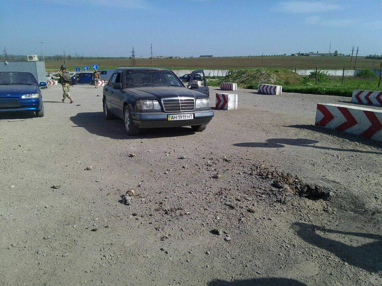 В Донецкой области КПВВ "Гнутово" подвергся обстрелу (фото)