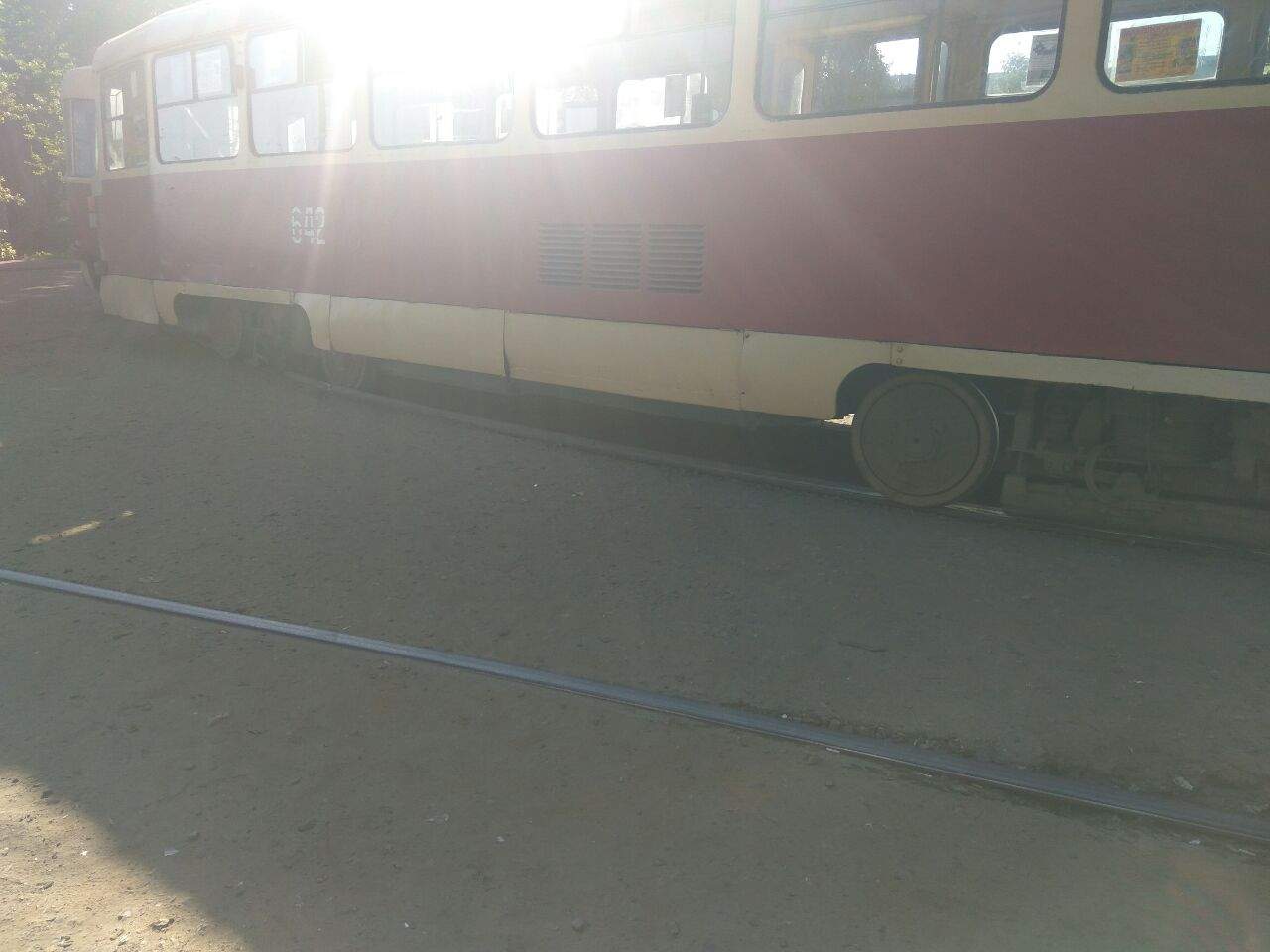 В Харькове очередной трамвай сошел с рельсов, движение по маршруту приостановлено (фото)