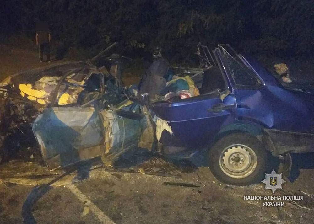 В Полтавской области столкнулись грузовик и легковой автомобиль, пострадал мужчина и двое детей
