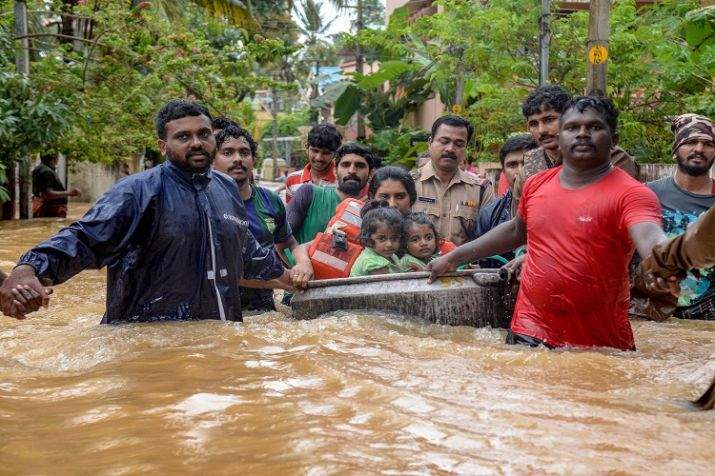 В Индии в результате наводнения погибли сотни людей