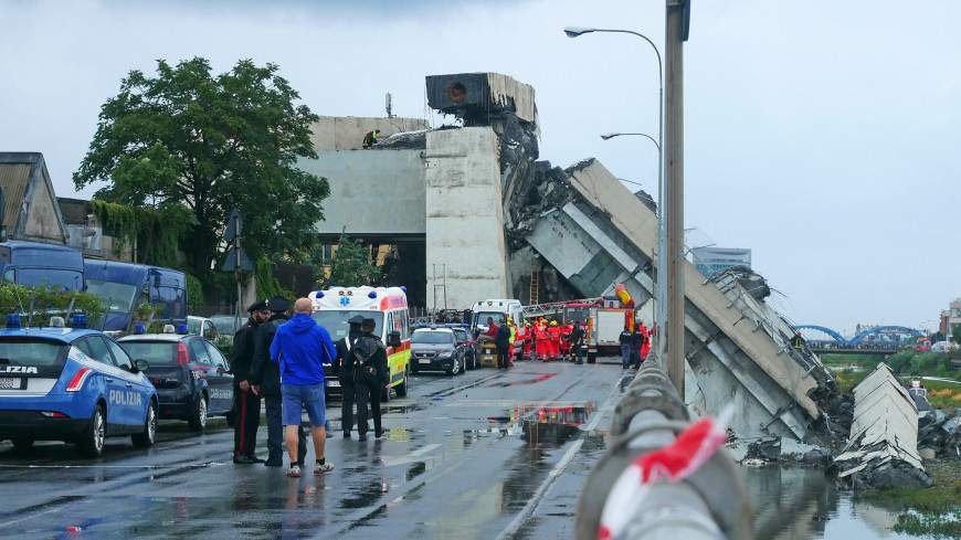 В Генуе в результате обрушения моста погибли 43 человека. Спасательная операция завершена