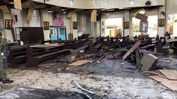 В результате мощного взрыва на Филиппинах погибли 20 человек. Более 100 пострадавших