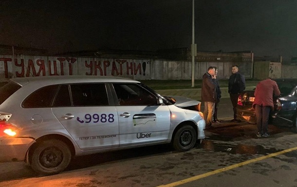 В Киеве произошло тройное ДТП из-за пьяного таксиста