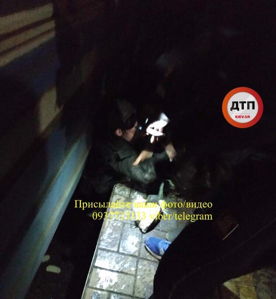 В Киевской области пьяный мужчина лег под электричку