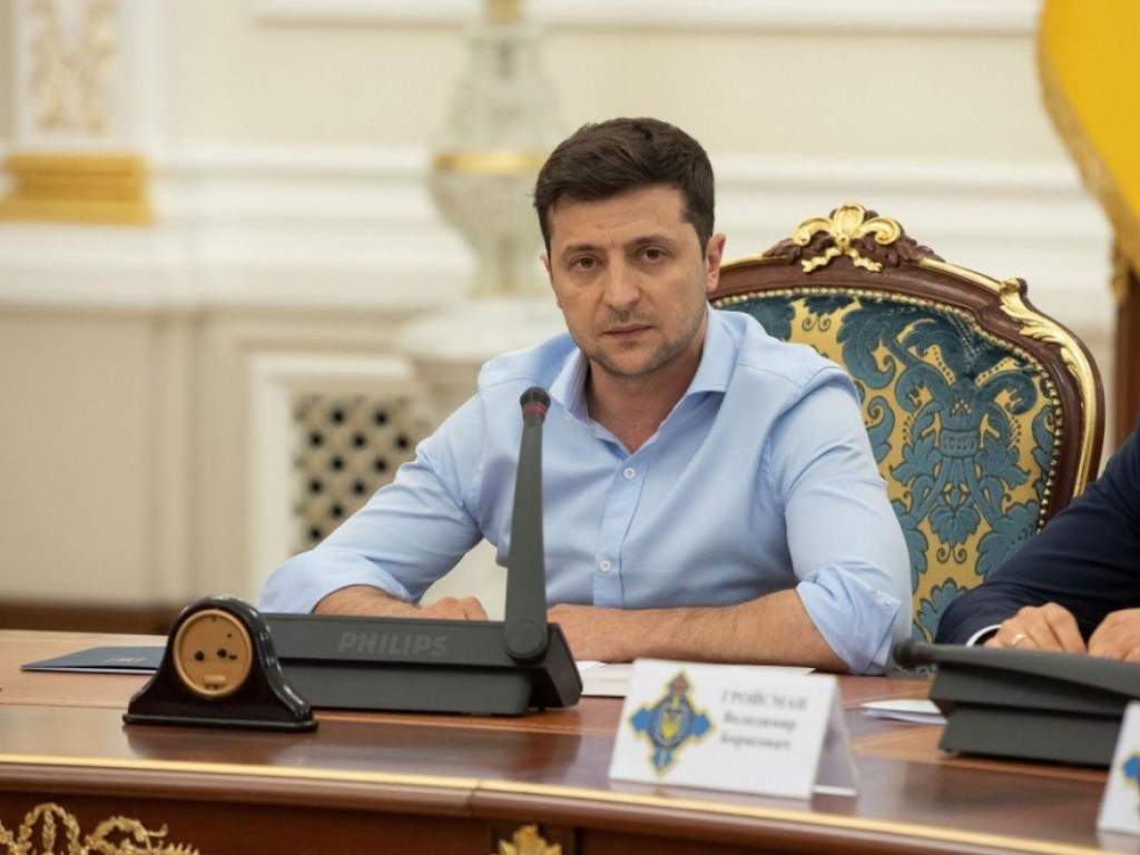 Президент Украины Зеленский увеличит аппарат СНБО